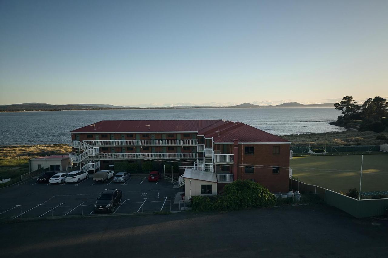 The Waterloo Hotel Swansea Exterior photo