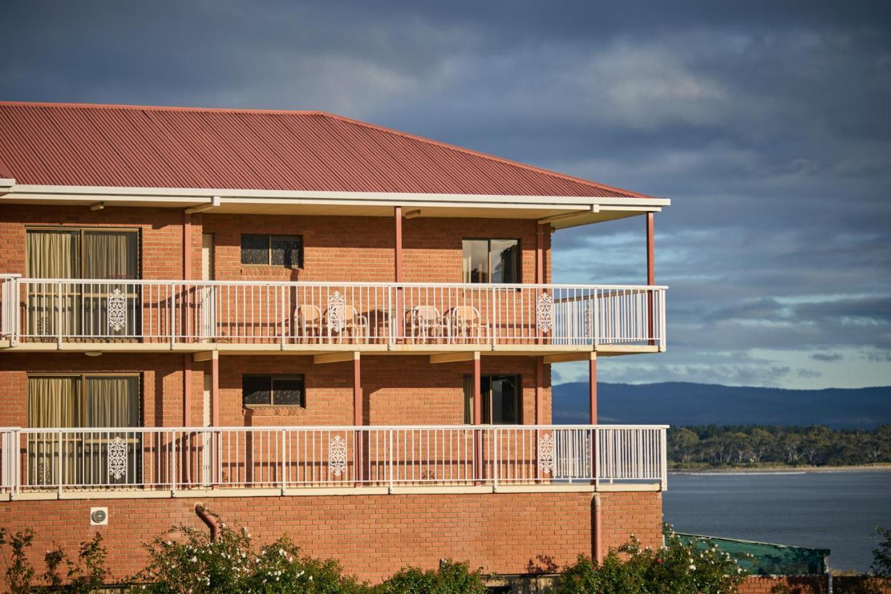 The Waterloo Hotel Swansea Exterior photo